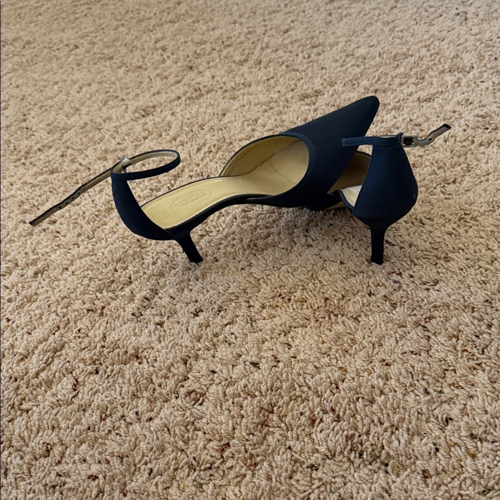 Elegant Navy Blue Women's Heels